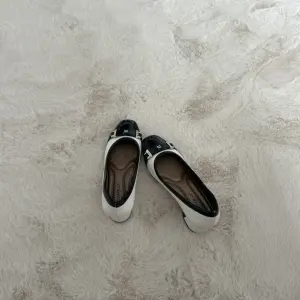 Chaussure pour femme 