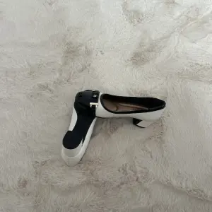 Chaussure pour femme 
