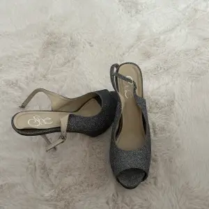 Chaussure à talon pour femme 