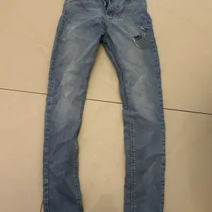 Jeans trouer pour femme 