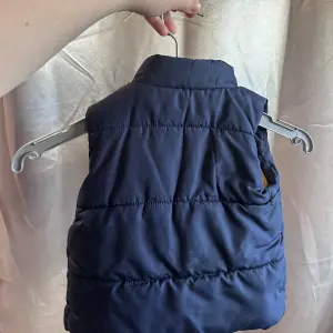 Gilet sans manche imperméable 