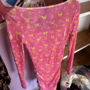 Mini  robe pour soirée d’été 
