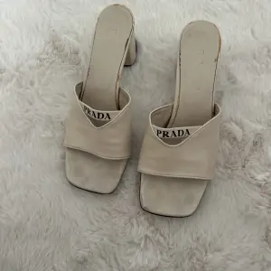 Chaussure d’été pour femme 