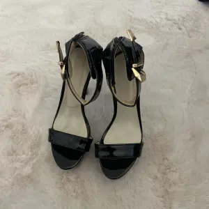 Chaussures à talons pour femme 