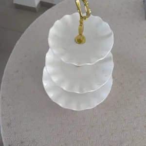 Deco table 