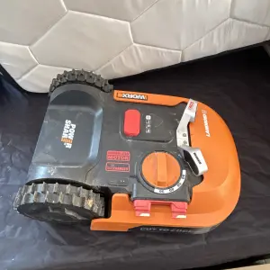 Robot pelouse 