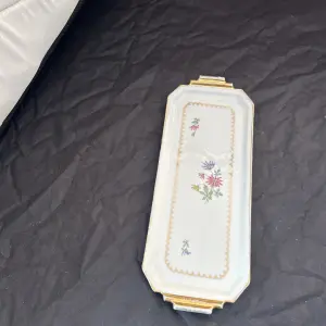 Deco table 