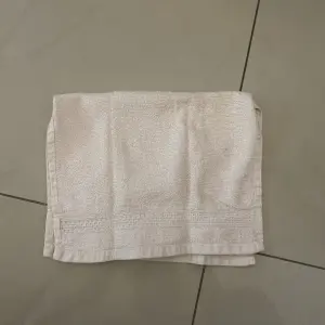 Petite serviette pour mains