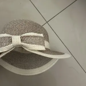 chapeau pour femme
