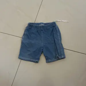 Short pour garçon 