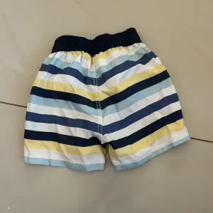 Short pour garçon 