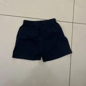 Short pour enfant 
