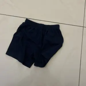 Short pour enfant 