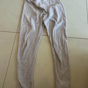 Pantalon pour femme 