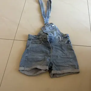 Short en jean pour fille 